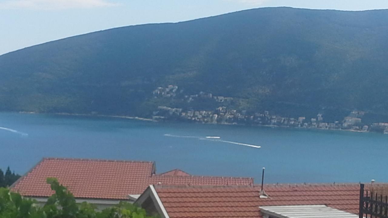 Porodicni Apartman Herceg Novi Exterior foto