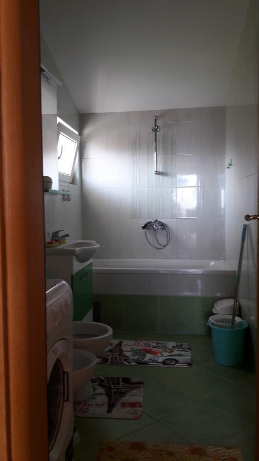 Porodicni Apartman Herceg Novi Exterior foto